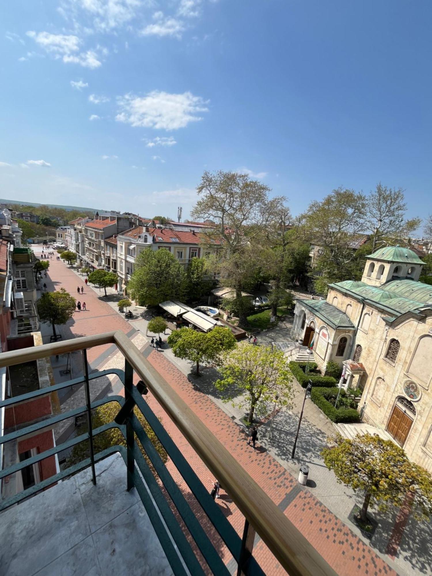 I&V Apartment Варна Екстериор снимка